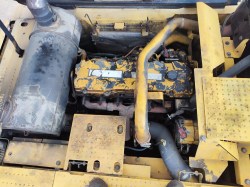 excavadora-caterpillar-330dl-2064- 10
